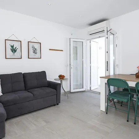 Izarenar Holiday home